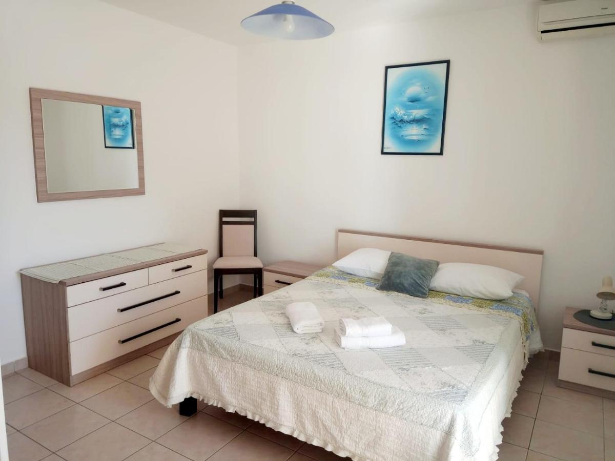Tribalj Apartment Luna Tribunj מראה חיצוני תמונה