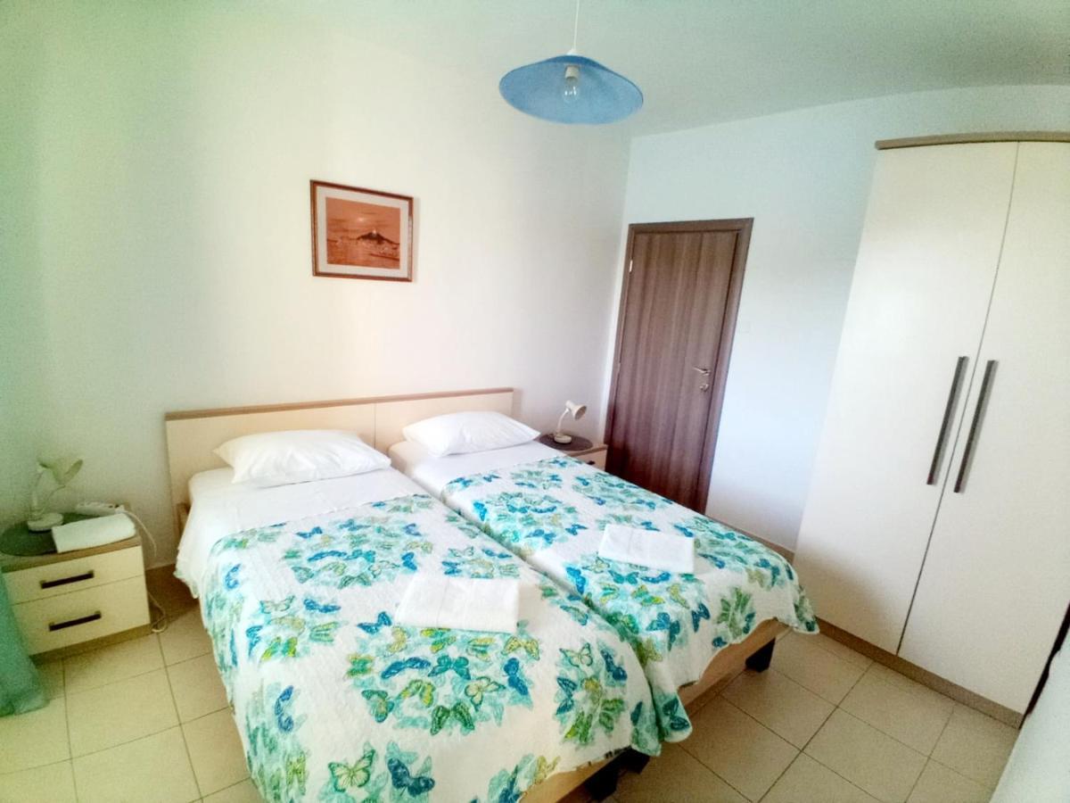 Tribalj Apartment Luna Tribunj מראה חיצוני תמונה