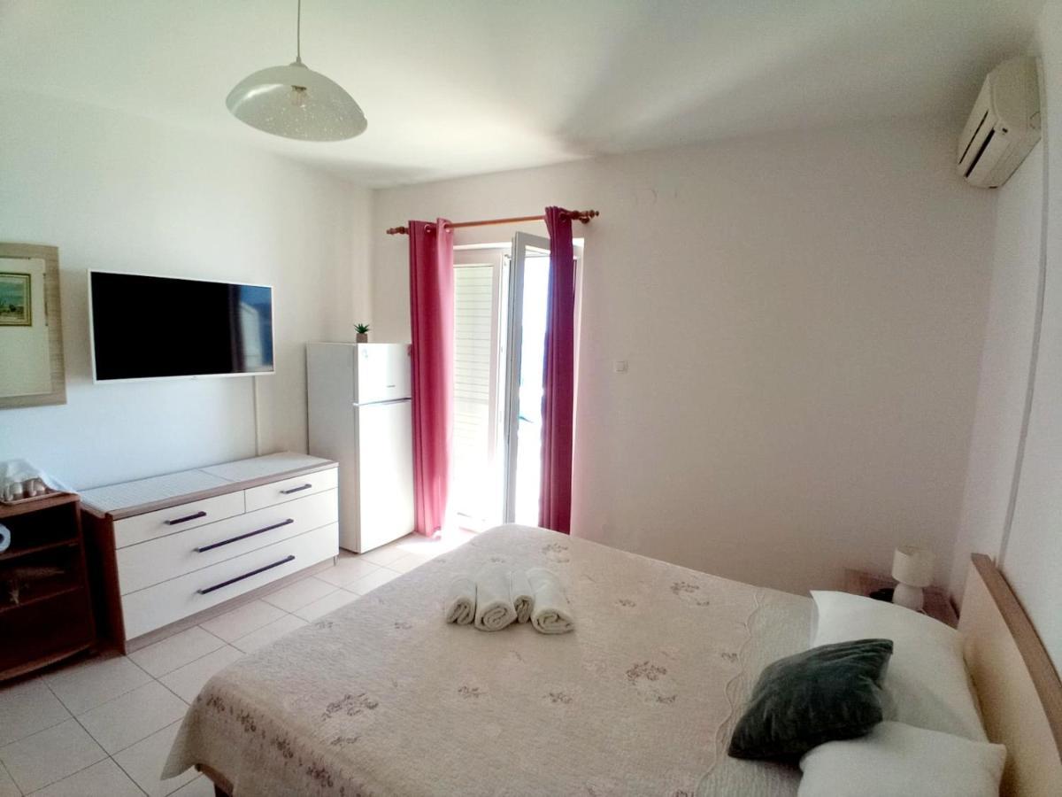 Tribalj Apartment Luna Tribunj מראה חיצוני תמונה