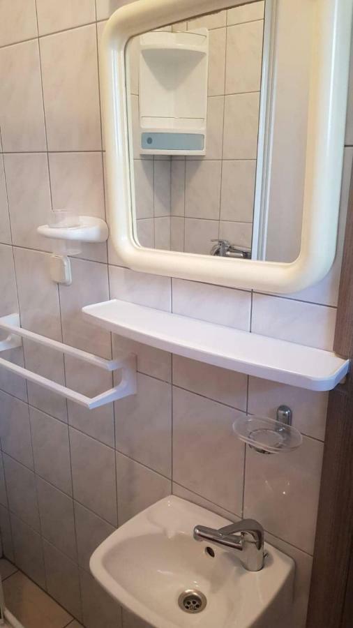 Tribalj Apartment Luna Tribunj מראה חיצוני תמונה