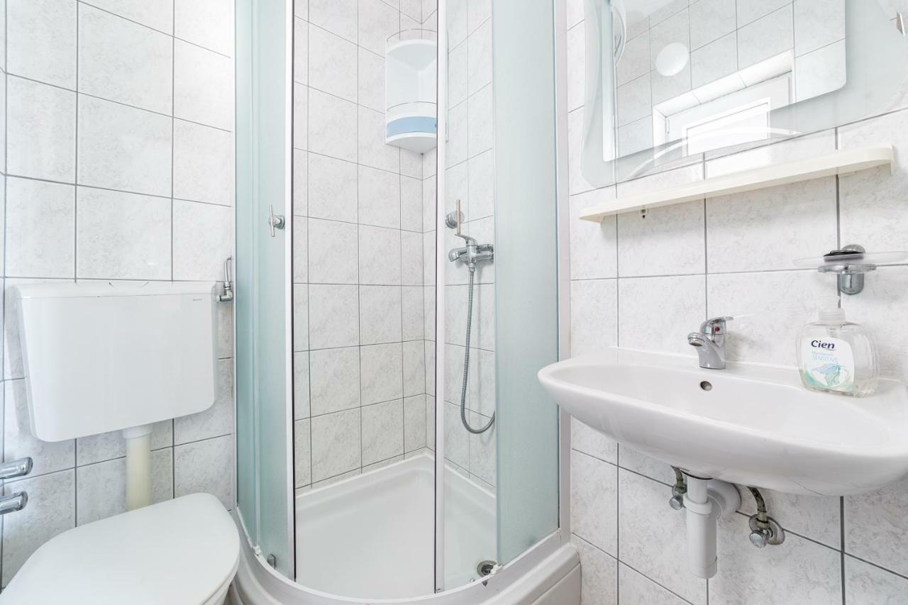 Tribalj Apartment Luna Tribunj מראה חיצוני תמונה