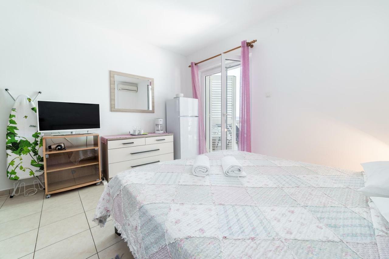 Tribalj Apartment Luna Tribunj מראה חיצוני תמונה